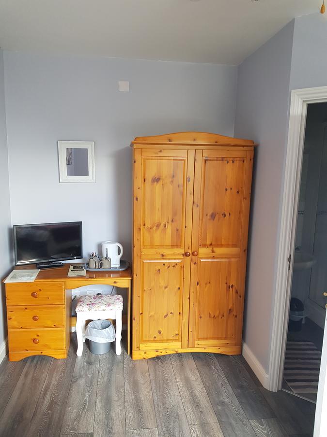 The Friar Tucks Hotel Gloucester Esterno foto